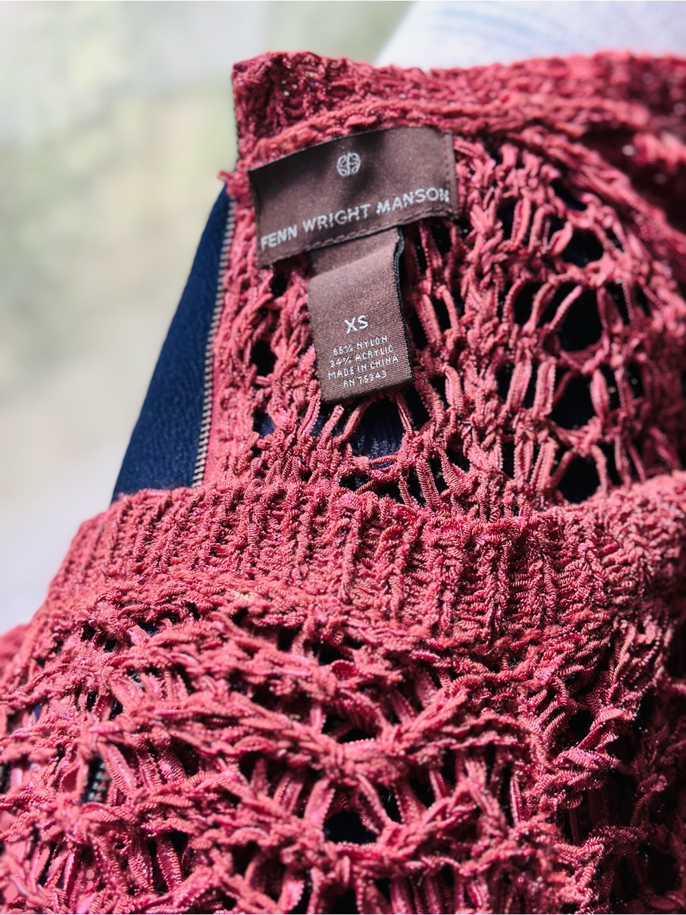Fenn Wright Manson Women’s Vintage Openwork Knit Top in Wine - Size XS - Picture 5 of 5
